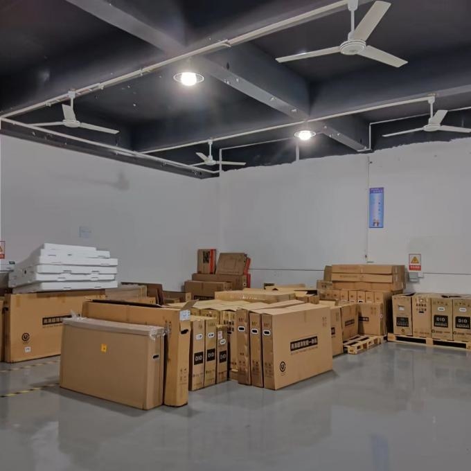 Weatherproof Ip 65 Outdoor Lcd Digital Signage Wall Mounted Advertising Monitor 2